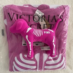 NEW (S )VS PINK Halloween Skeleton Thermal Sleep Onesie in Berry pink & mini dog